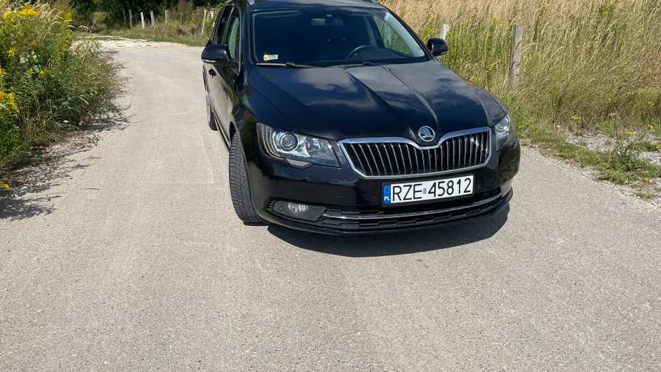 SKODA Superb Superb 2.0 TSI Elegance DSG