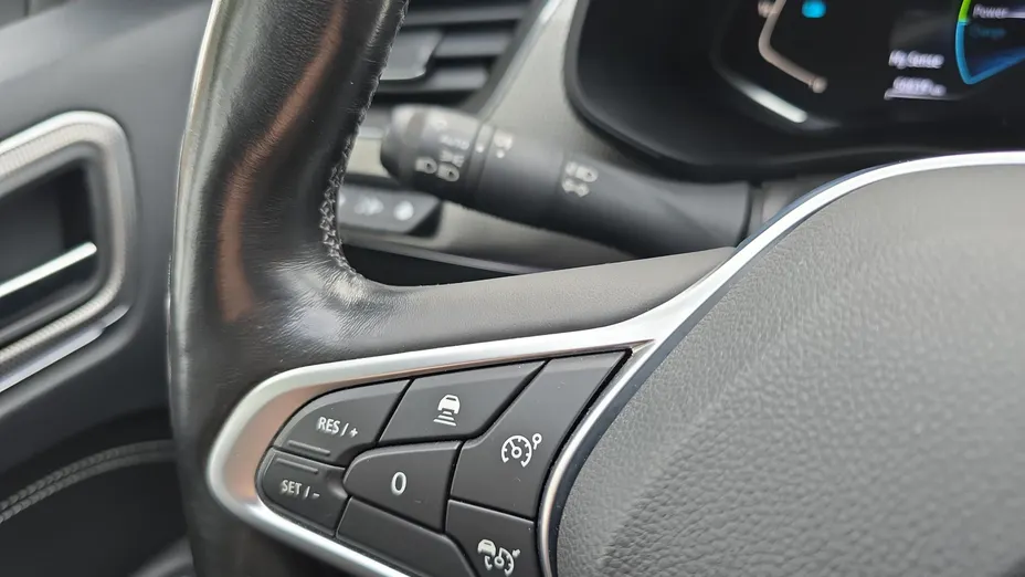 RENAULT Arkana Arkana 1.6 E-TECH Intens MMT