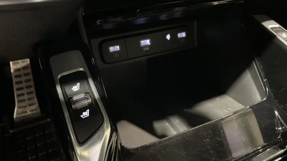 KIA Sorento Sorento 1.6 T-GDI PHEV Prestige Line 4WD aut 7os.