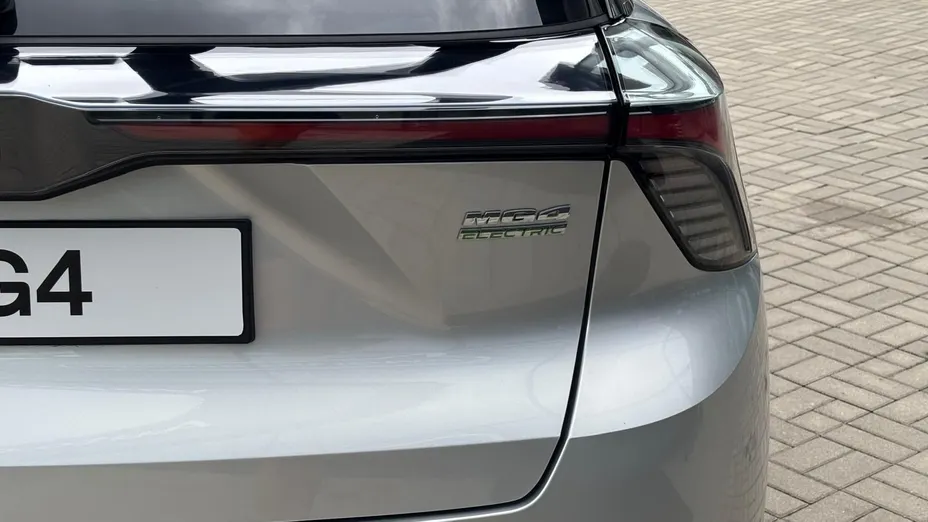 MG MG4 MG4 64kWh XPower 4x4 Nowy