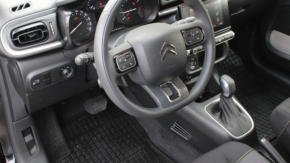 CITROEN C3 C3 1.2 PureTech Shine EAT6