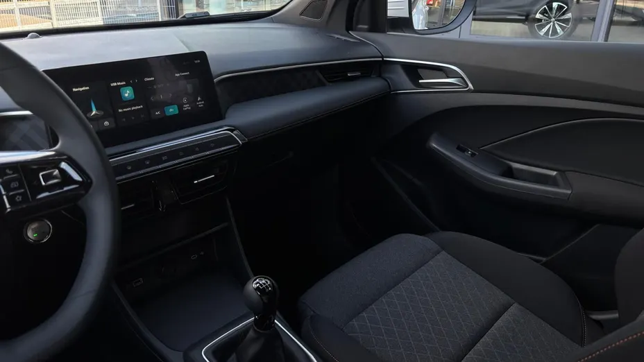 MG MG3 MG3 1.5 Excite Nowy