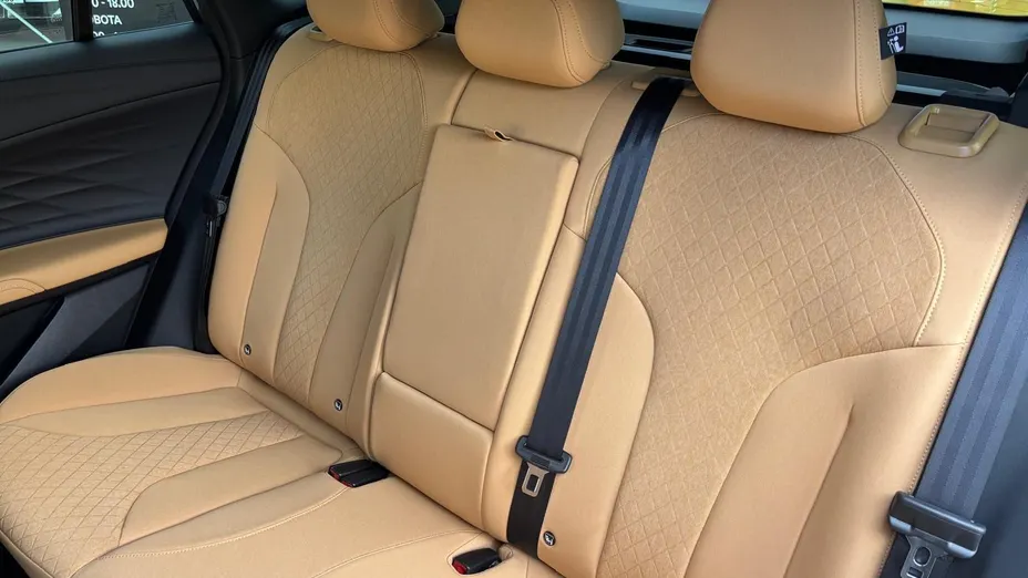 MG HS HS 1.5 T-GDI Excite DCT Nowy