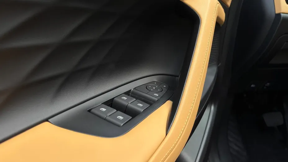 MG HS HS 1.5 T-GDI Excite DCT Nowy