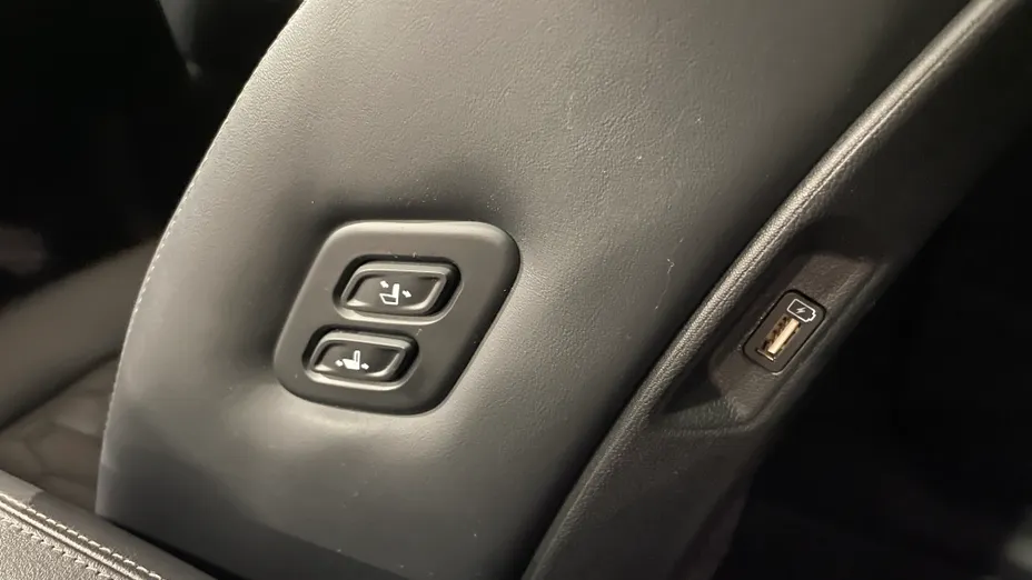 KIA Sorento Sorento 1.6 T-GDI PHEV Prestige Line 4WD aut 7os.