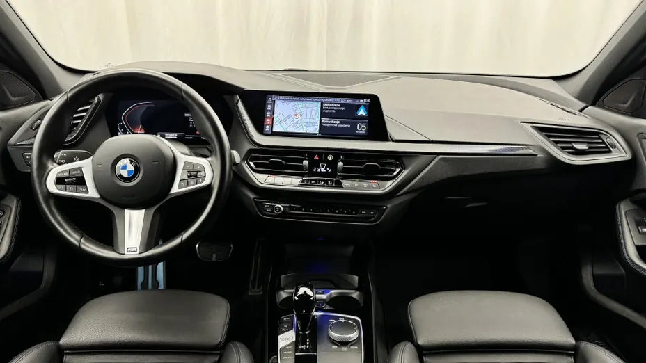 BMW Seria 1 118d M Sport sport-aut