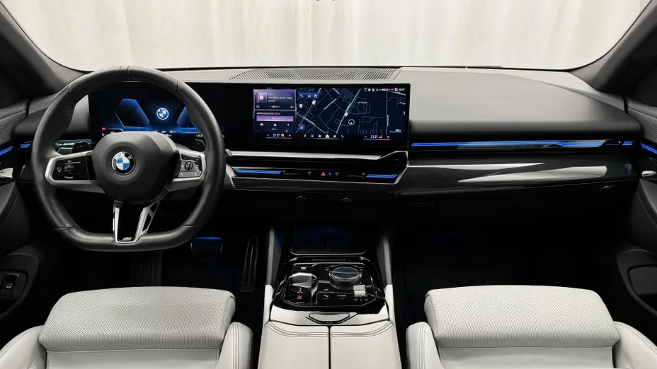 BMW Seria 5 540d xDrive mHEV M Sport aut