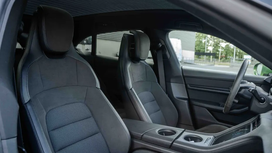 PORSCHE Taycan Taycan Sport Turismo