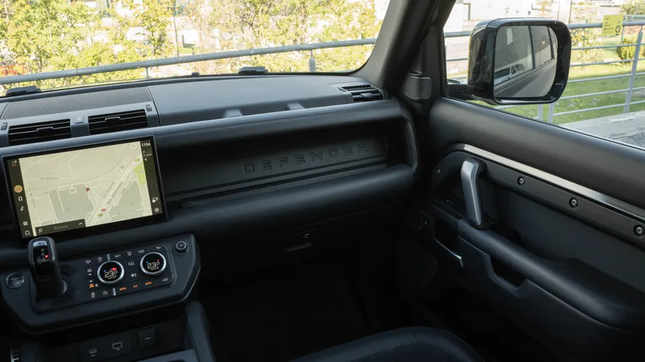 LAND ROVER Defender Defender 110 5.0 P525 V8 Carpathian Edition