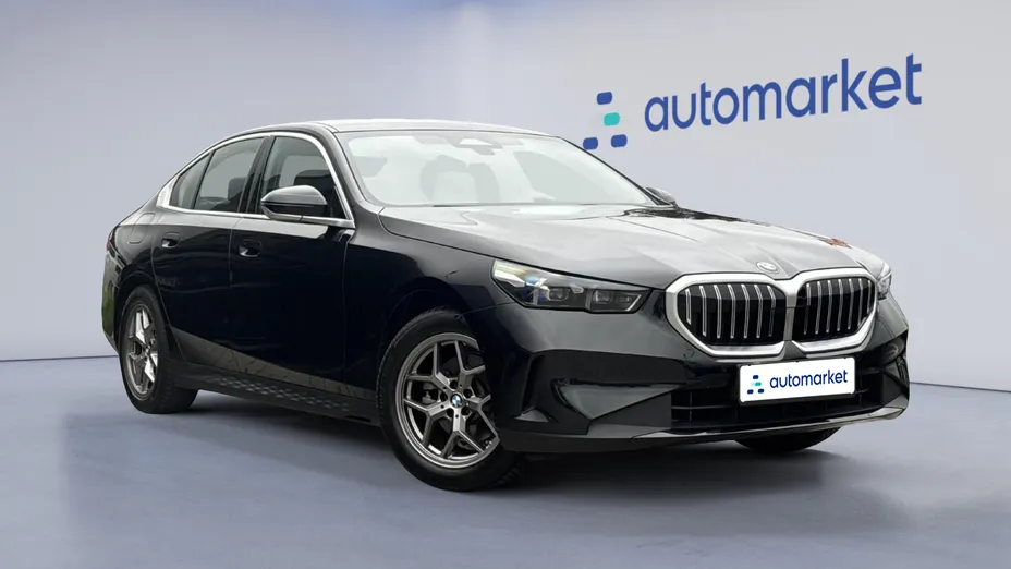 BMW Seria 5 520i mHEV aut