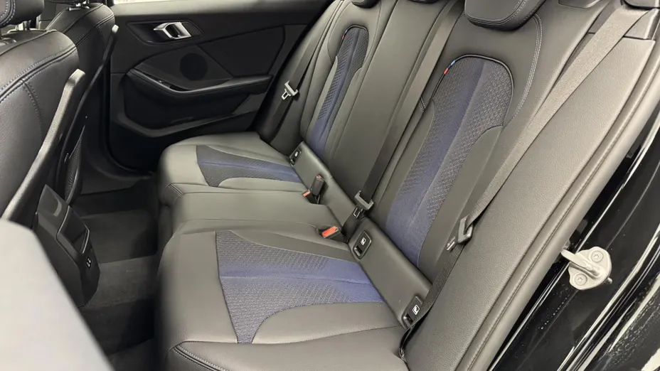 BMW Seria 1 118i M Sport aut