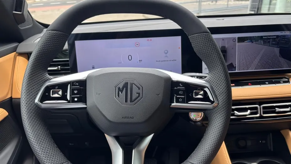 MG HS HS 1.5 T-GDI Exclusive DCT Nowy