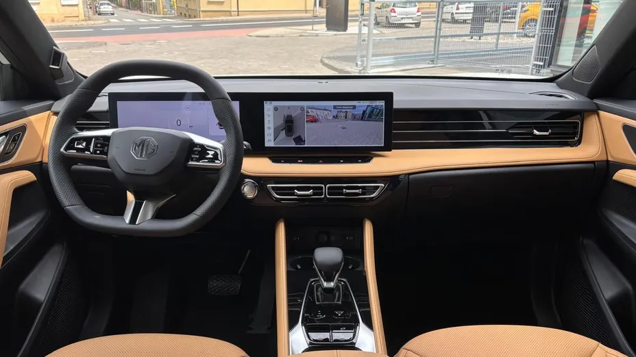 MG HS HS 1.5 T-GDI Exclusive DCT Nowy