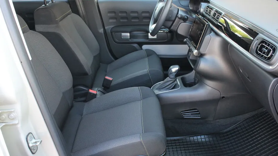 CITROEN C3 C3 1.2 PureTech Shine EAT6