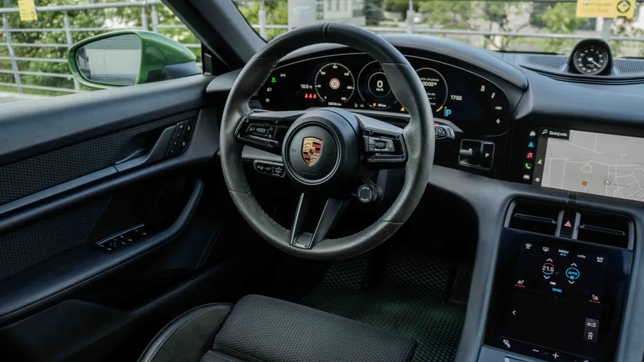 PORSCHE Taycan Taycan Sport Turismo