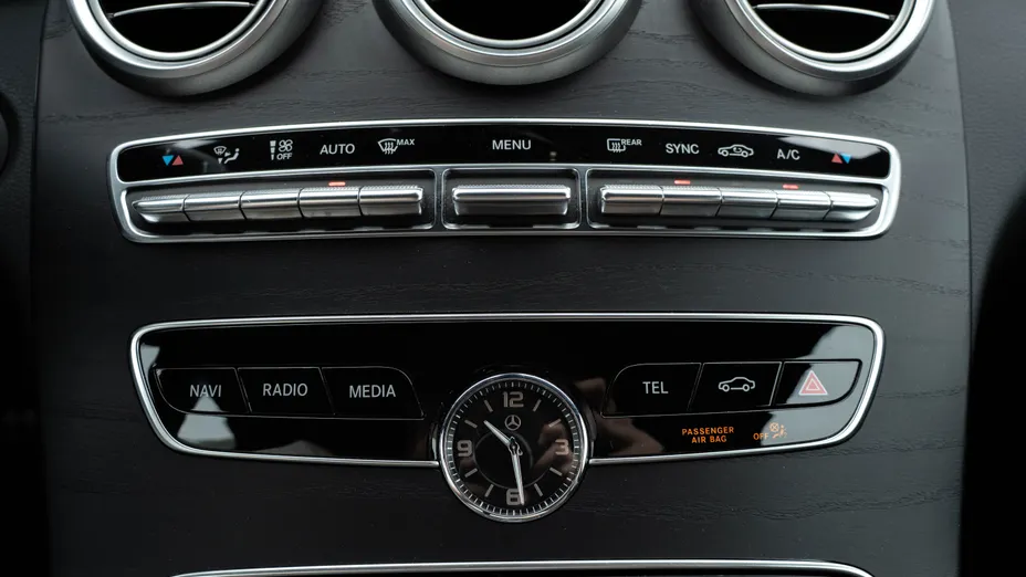 MERCEDES-BENZ C Klasa C 220 d 4MATIC 9G-TRONIC
