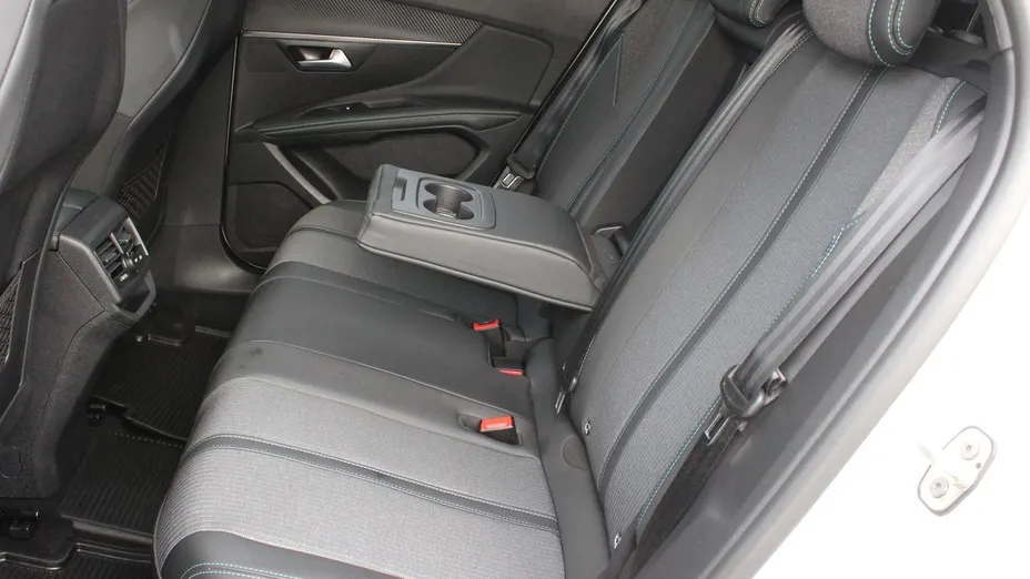 PEUGEOT 3008 3008 1.2 PureTech mHEV Allure Pack S&S e-DCS6