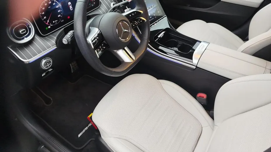 MERCEDES-BENZ C Klasa C 220 d mHEV 4-Matic AMG