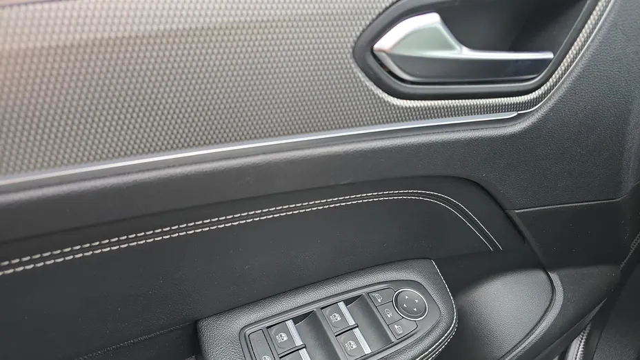 RENAULT Arkana Arkana 1.6 E-TECH Intens MMT