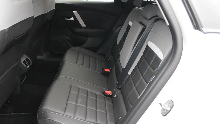 CITROEN C4 C4 1.2 mHEV Max eDCT6