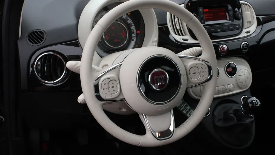 FIAT 500 500 1.0 Hybrid Dolcevita