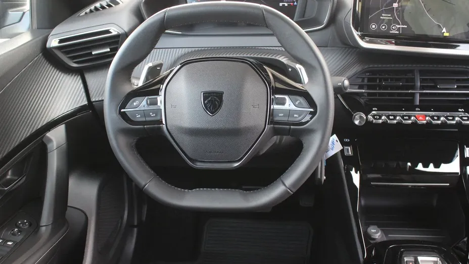 PEUGEOT 2008 2008 1.2 PureTech Allure Pack S&S EAT8