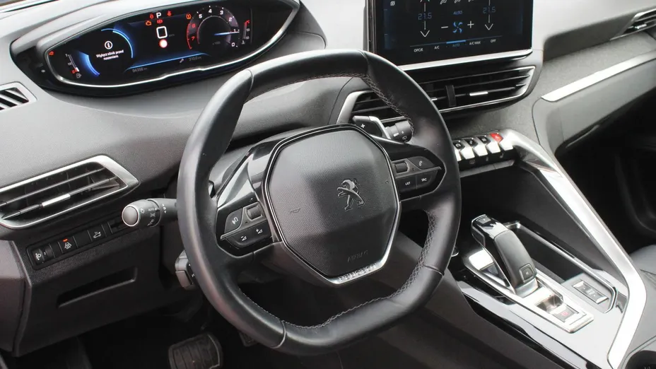 PEUGEOT 3008 3008 1.2 PureTech Active Pack S&S EAT8