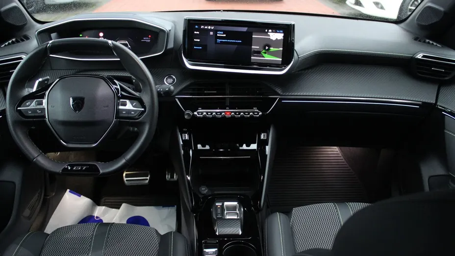 PEUGEOT 208 208 1.2 mHEV GT