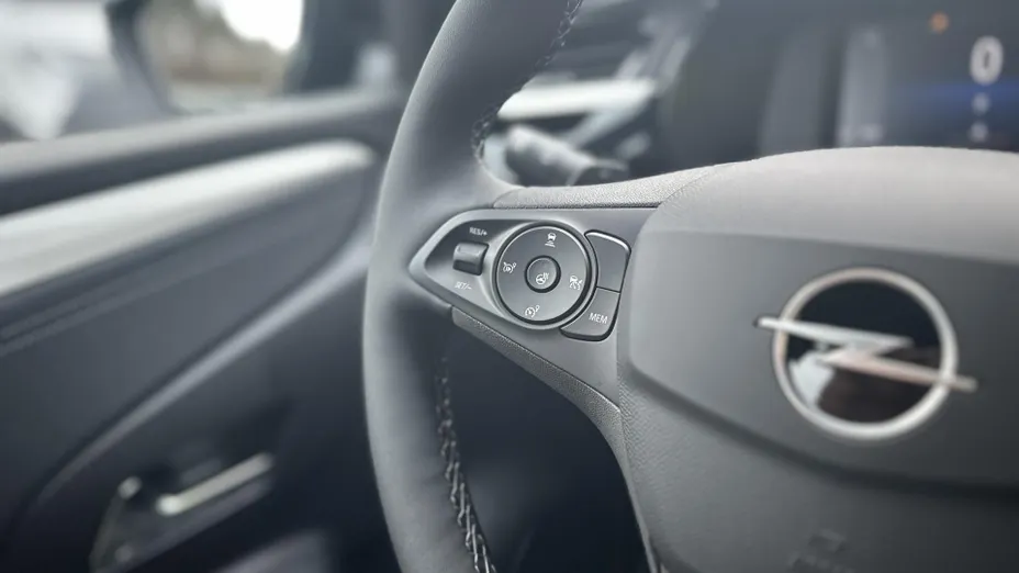 OPEL Corsa Corsa 1.2 GS S&S aut Nowy