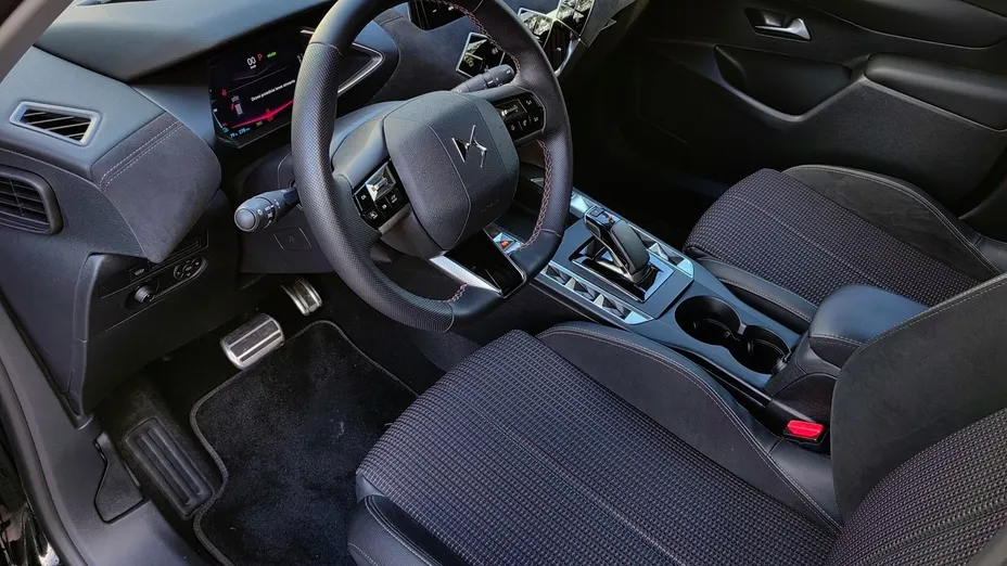 DS DS3 Crossback DS 3 E-Tense Performance Line +