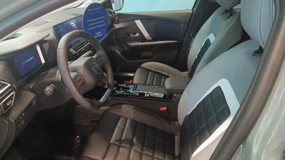 CITROEN C4 C4 1.2 PureTech Max S&S EAT8 Nowy