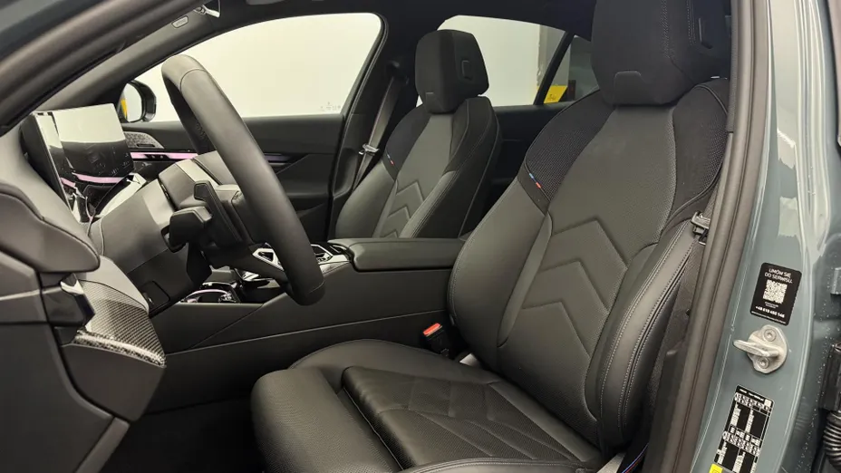 BMW Seria 5 550e xDrive PHEV M Sport aut