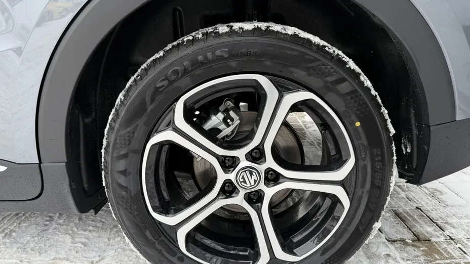 MG ZS ZS 1.5 HEV+ Excite aut Nowy