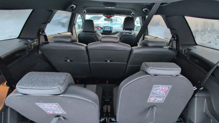 PEUGEOT 5008 5008 1.5 BlueHDi Allure Pack S&S EAT8