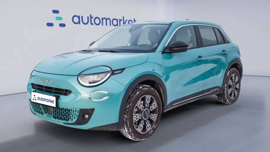 FIAT 600 600 1.2 Turbo Hybrid eDCT