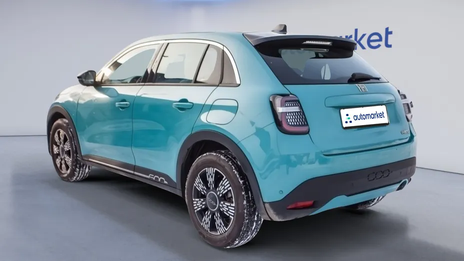 FIAT 600 600 1.2 Turbo Hybrid eDCT