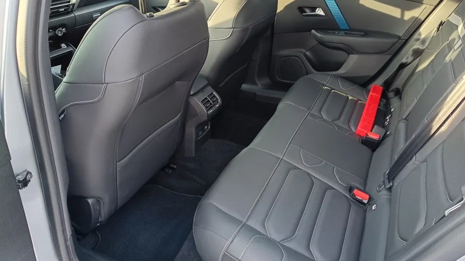 CITROEN C4 e-C4 EV136 50kWh Shine