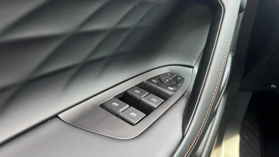 MG HS HS 1.5T PHEV Exclusive aut Nowy