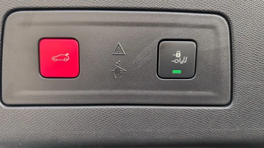 PEUGEOT 508 508 SW PureTech PHEV 225 Allure S&S e-EAT8