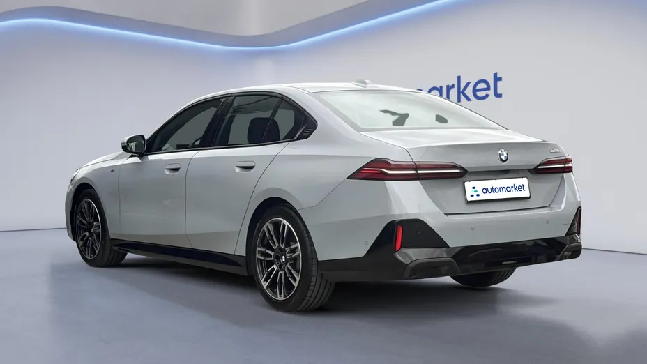 BMW Seria 5 520i mHEV M Sport aut