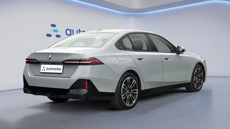 BMW Seria 5 520i mHEV M Sport aut