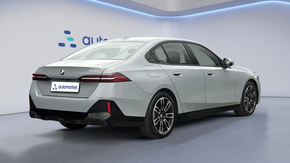 BMW Seria 5 520i mHEV M Sport aut