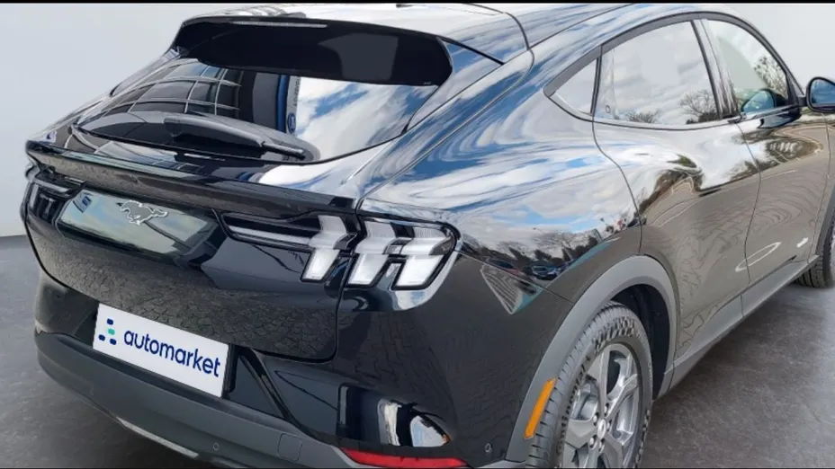 FORD Mustang Mach-E Mustang Mach-E 75kWh AWD Premium Nowy