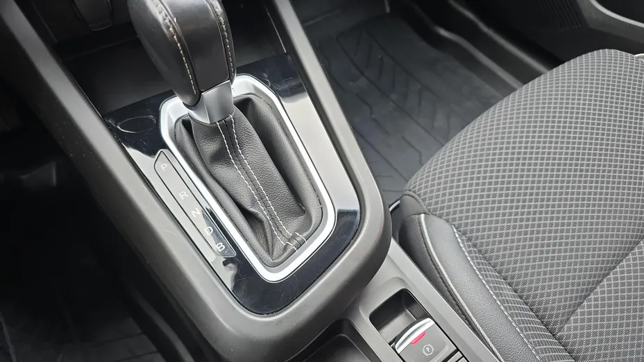 RENAULT Arkana Arkana 1.6 E-TECH Intens MMT