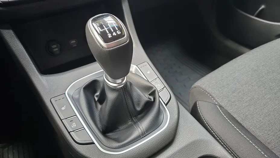 HYUNDAI i30 i30 1.0 T-GDI Smart