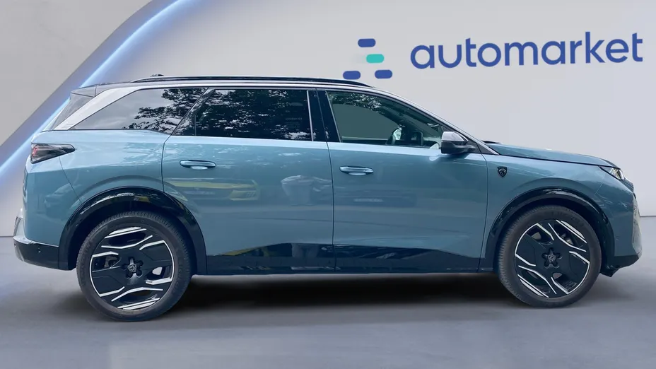 PEUGEOT 5008 e-5008 73kWh GT