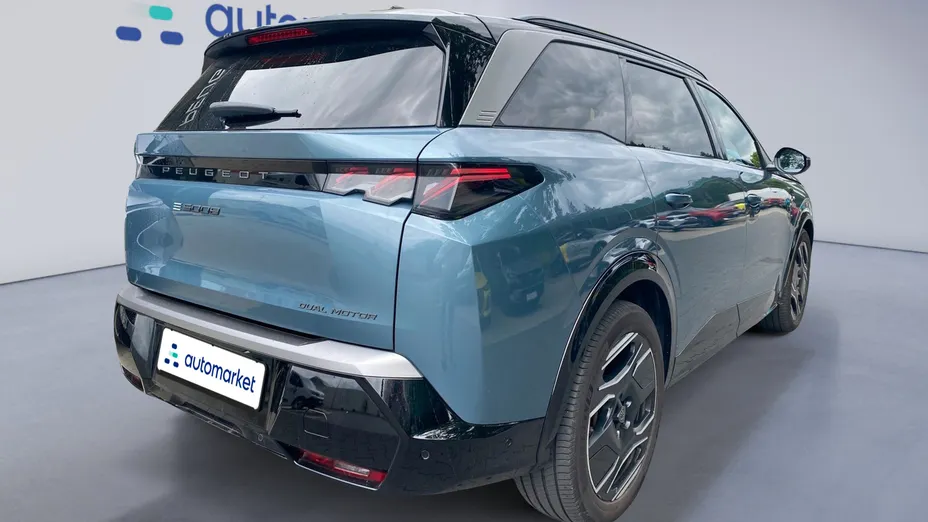 PEUGEOT 5008 e-5008 73kWh GT