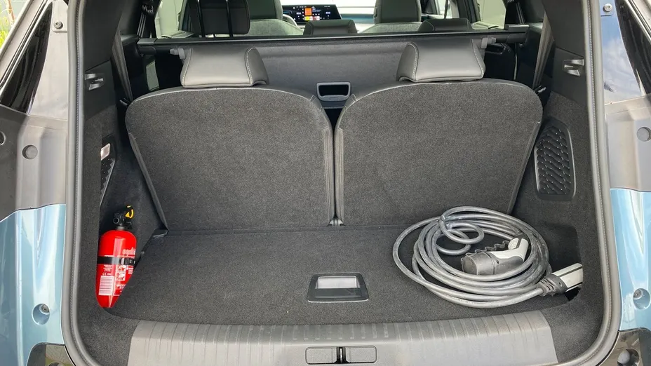 PEUGEOT 5008 e-5008 73kWh GT