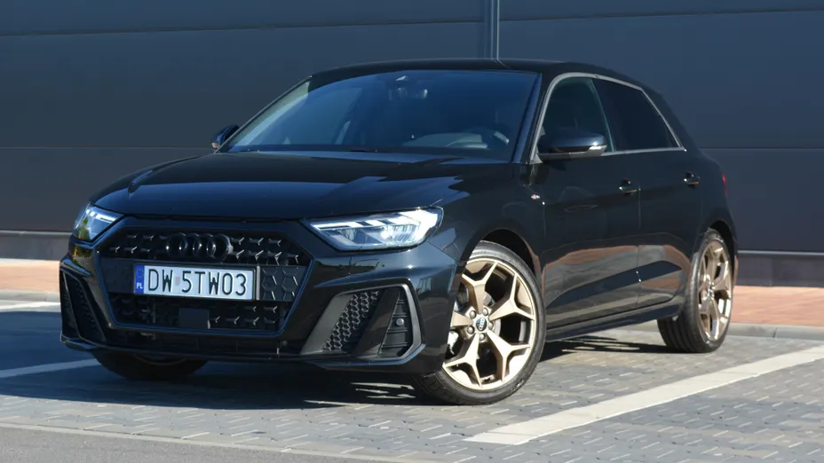 AUDI A1 A1 35 TFSI S-Line S tronic