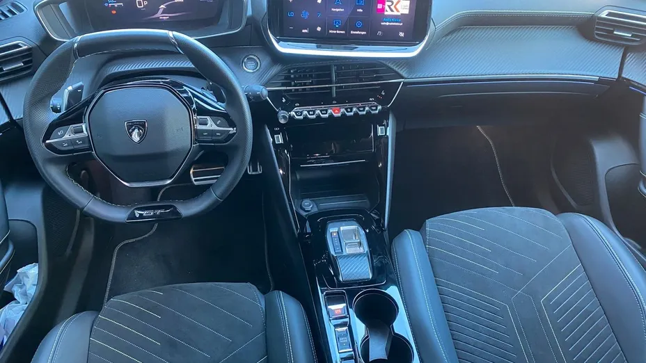PEUGEOT 2008 2008 PureTech mHEV GT e-DCS6